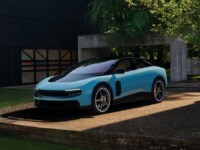 Ferrari Luce: primeiro EV da marca é polêmico com filosofia retrofuturista