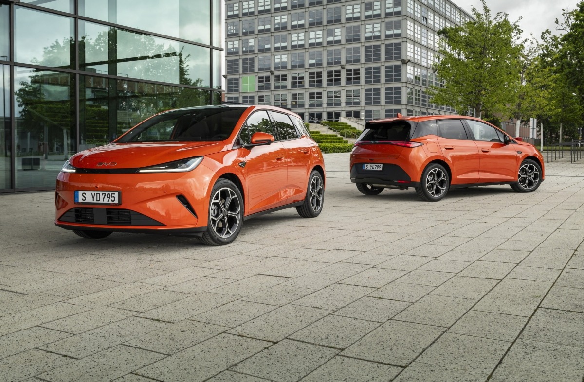 BYD Dolphin híbrido: veja detalhes do novo hatch que vem ao Brasil