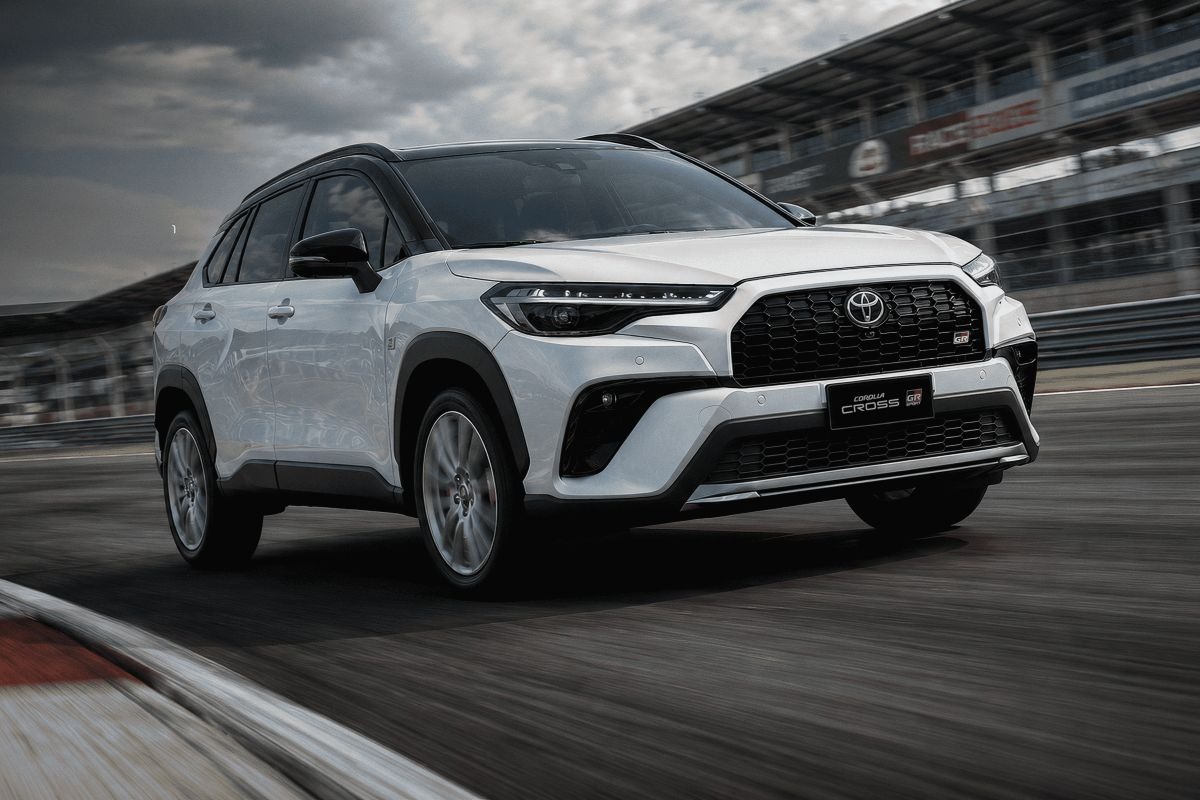 Toyota Corolla Cross 2027 chega com novidades partindo de R$ 194 mil