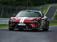 Chineses à frente: Xiaomi EV completa primeira volta autônoma de Nürburgring