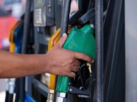 Diesel terá desconto de R$ 1,12 por litro até dezembro, define governo