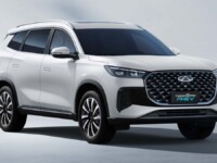 Novos Caoa Chery Tiggo 7 e 8 PHEV chegam até R$ 40 mil mais baratos