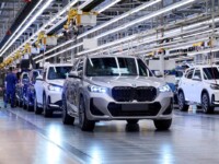 Outra alemã: BMW é mais uma a cortar milhares de empregos na Europa