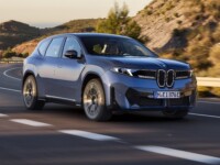 BMW iX3 chega ao Brasil por R$ 582.950
