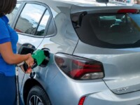 Gasolina E32 chega aos postos: por que o Brasil adiciona etanol ao combustível?