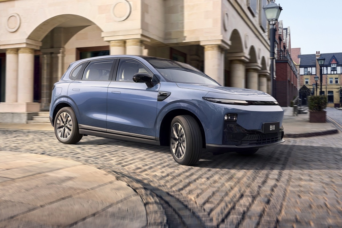 Leapmotor confirma lançamento do B10 híbrido no Brasil