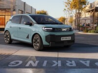 Novo Dacia Spring abandona herança de Kwid para atacar Dolphin Mini na Europa