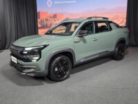 Renault Niagara é revelada com tração 4×4 contra a Fiat Toro; conheça
