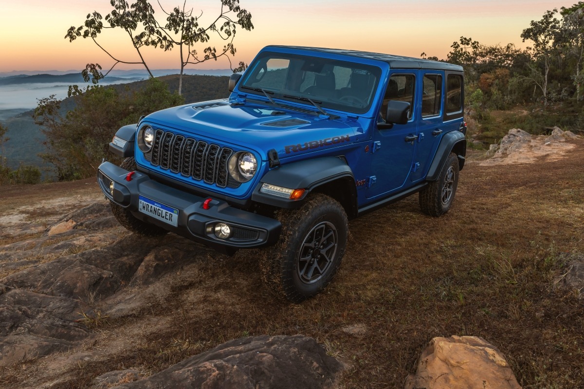 Jeep faz recall de Wrangler e Gladiator no Brasil por risco de incêndio